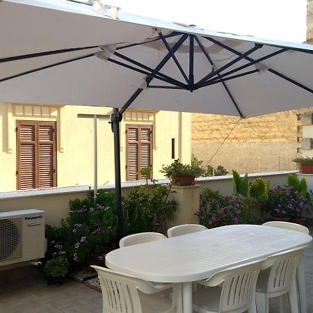 Sole Di Trapani Hotel Buitenkant foto